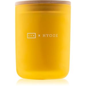 LAB Hygge Presence illatos gyertya (Lemongrass Clove) 210,07 g