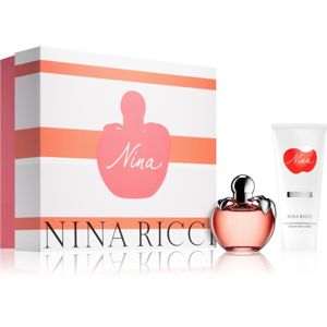 Nina Ricci Nina ajándékszett XVI. hölgyeknek