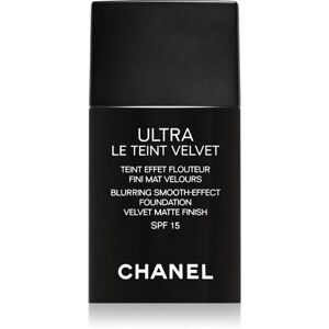Chanel Ultra Le Teint Velvet kisimitó make-up  egységesíti a bőrszín tónusait árnyalat 10 Beige 30 ml