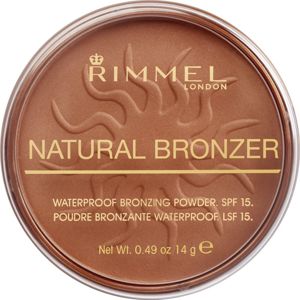 Rimmel Natural Bronzer vízálló bronzosító púder SPF 15 árnyalat 025 Sung Glow 14 g