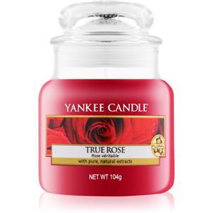 Yankee Candle True Rose illatos gyertya Classic kis méret 104 g