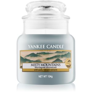 Yankee Candle Misty Mountains illatos gyertya Classic kis méret