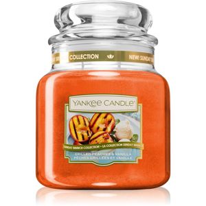 Yankee Candle Grilled Peaches & Vanilla illatos gyertya Classic közepes méret 411 g