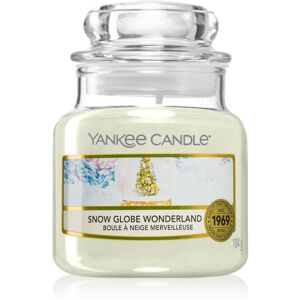Yankee Candle Snow Globe Wonderland illatgyertya 104 g