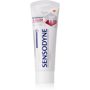 Sensodyne Sensitivity & Gum Whitening fehérítő fogkrém a fogak és a fogíny védelmére 75 ml
