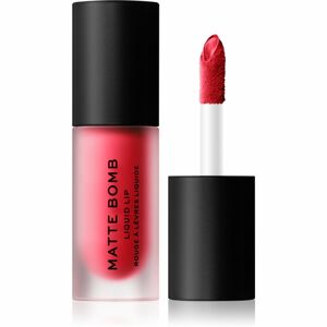 Makeup Revolution Matte Bomb mattító folyékony rúzs árnyalat Lure Red 4,6 ml