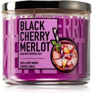 Bath & Body Works Black Cherry Merlot illatos gyertya esszenciális olajokkal 411 g