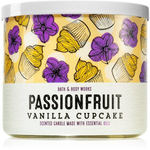 Bath & Body Works Passionfruit Vanilla Cupcake illatos gyertya 411 g