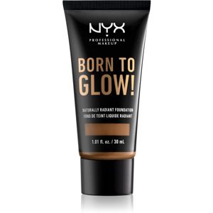 NYX Professional Makeup Born To Glow élénkítő folyékony make-up árnyalat 17.5 Sienna 30 ml