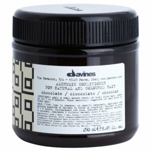 Davines Alchemic Conditioner Chocolate hidratáló kondicionáló a hajszín élénkítéséért 250 ml