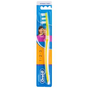 Oral B 1-2-3 Classic Care fogkefe közepes Yellow 1 db