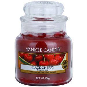 Yankee Candle Black Cherry illatgyertya Classic közepes méret 104 g